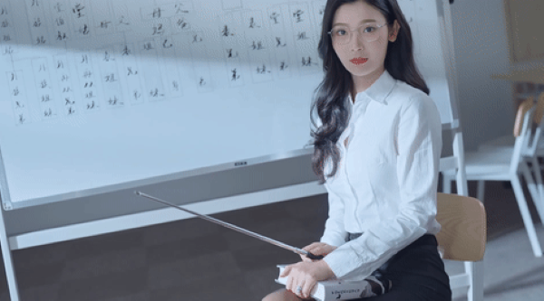 �군�ұ���Ů��Χ����Ϸ